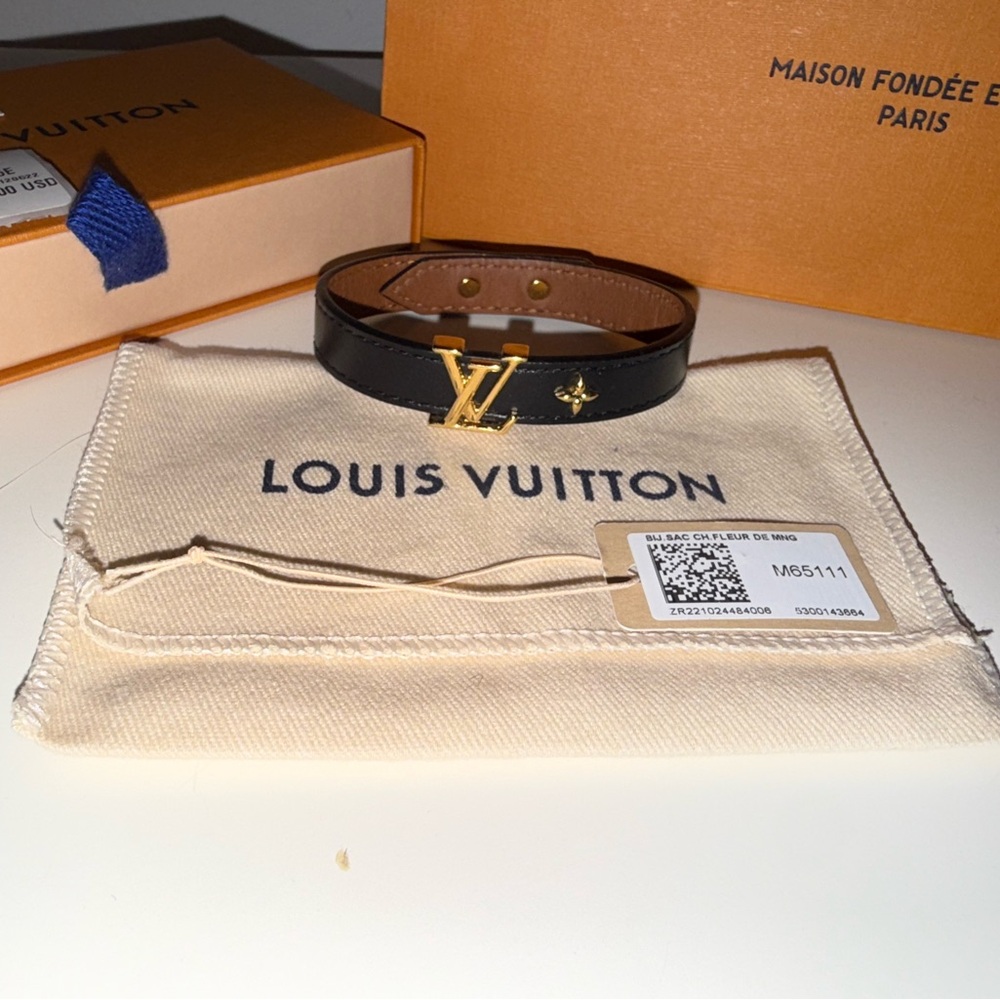 Louis Vuitton Black Leather Bracelet with Gold Emblem - Picture 12 of 15